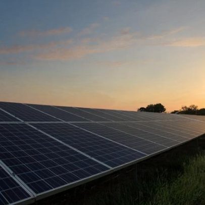 Brasil vive simultaneamente excesso e falta de energia, aponta ONS