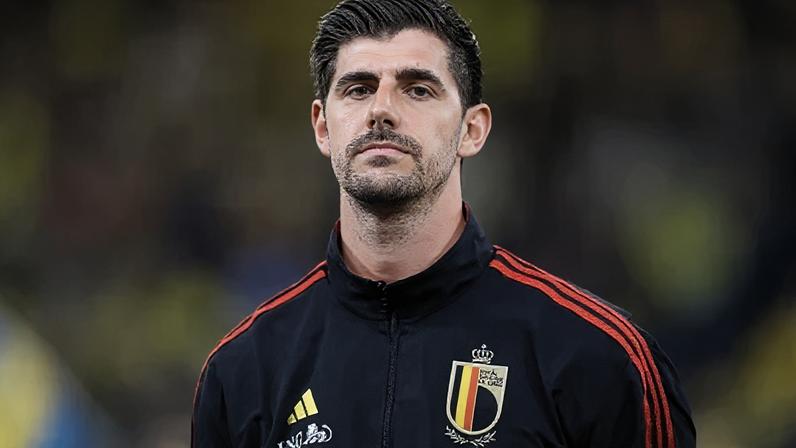 Courtois em jogo da Bélgica