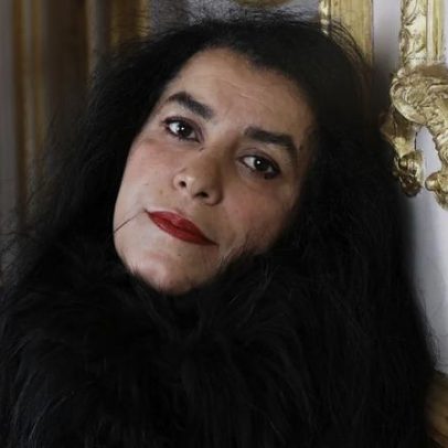 A autora de quadrinhos iraniana premiada morre aos 56 anos