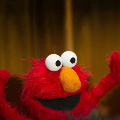Elmo provoca fãs dos Knicks ao desejar sorte aos Spurs na final da NBA