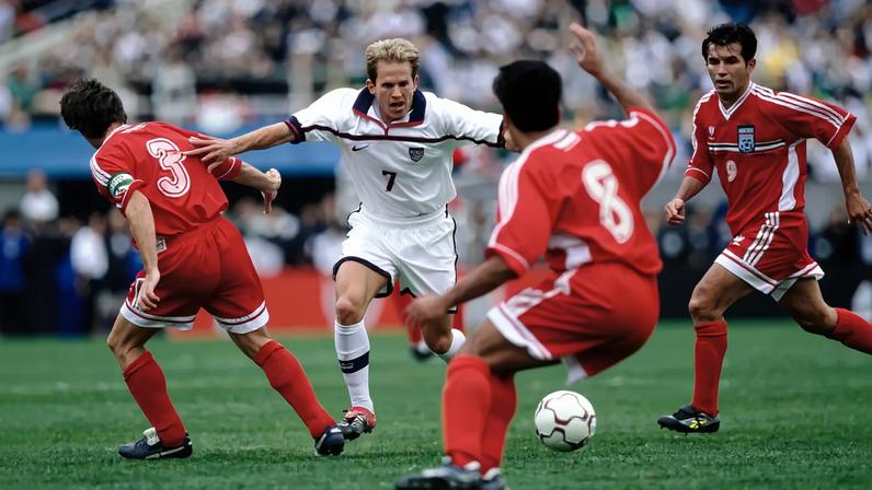 Irã e Estados Unidos durante amistoso internacional em 2000