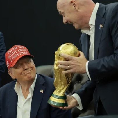 Trump envia recado à seleção dos EUA antes da estreia na Copa
