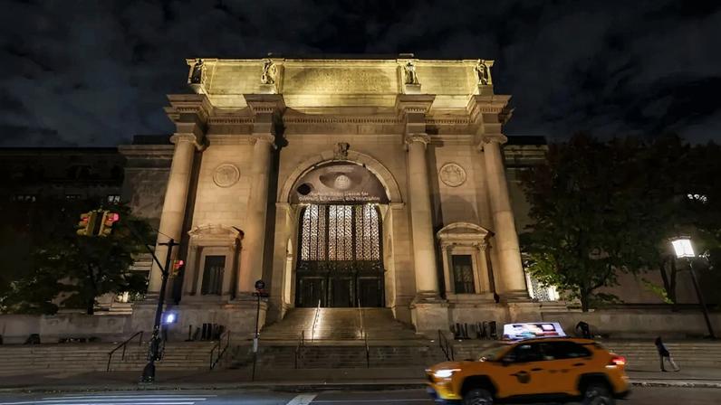 Presidente do Borough de Manhattan planeja destinar US$ 50 milhões para as artes