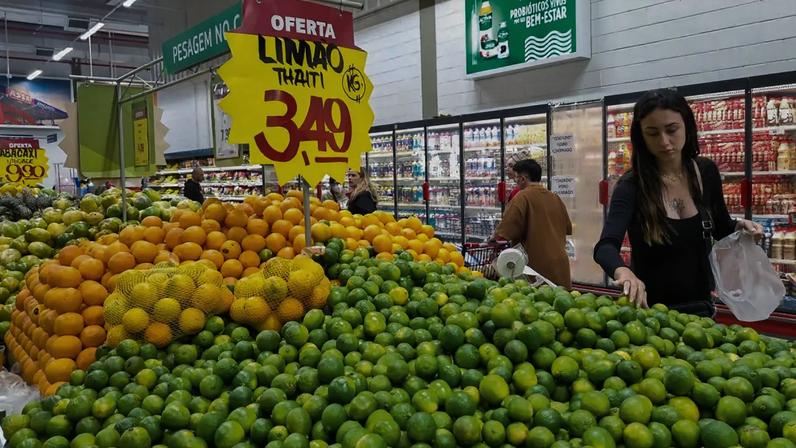PROBLEMA - Supermercado: mau humor generalizado por causa dos preços transcende o embate ideológico