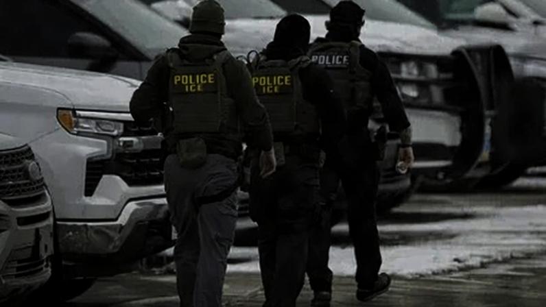 Agentes do ICE deixam em Minneapolis, Minnesota