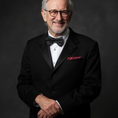 Spielberg reage de forma irônica a convite para dirigir filme de 007