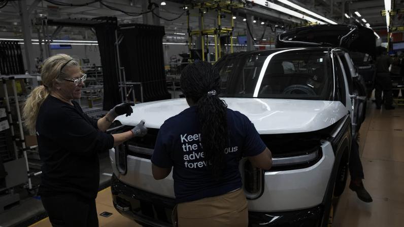 Linha de produção de automóveis no estado de Illinois, nos Estados Unidos