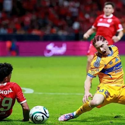 Jogador que mudou de nacionalidade para ir à Copa se lesiona