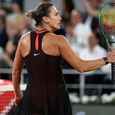 Sabalenka vence Osaka e avança às quartas de Roland Garros