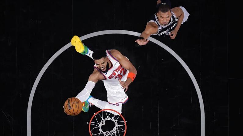 With Victor Wembanyama out of his way, Karl-Anthony Towns found his way to the rim in Game 1.