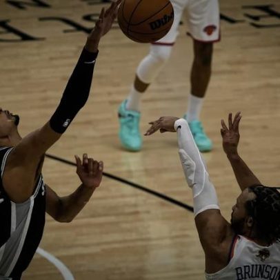 Knicks contra Victor Wembanyama: foco nas jogadas pelos cantos