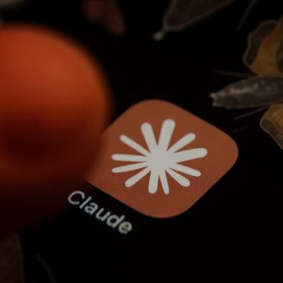 Entenda por que o Claude pode exigir documento de identificação