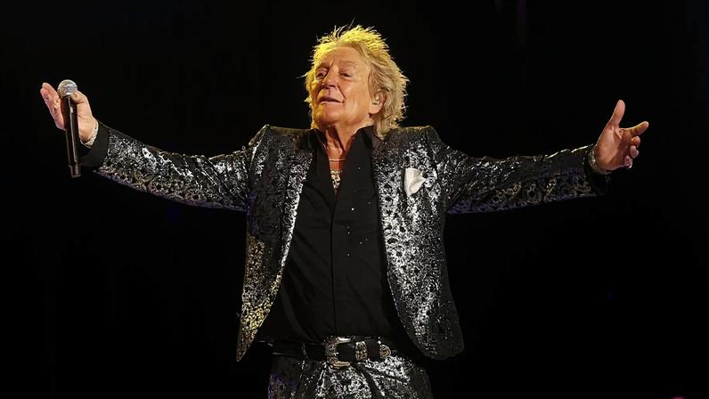 Rod Stewart em show em Phoenix, Estados Unidos, em junho de 2026 - (John Medina/Getty Images)