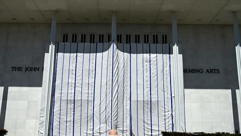 Nome de Donald Trump foi removido do Kennedy Center