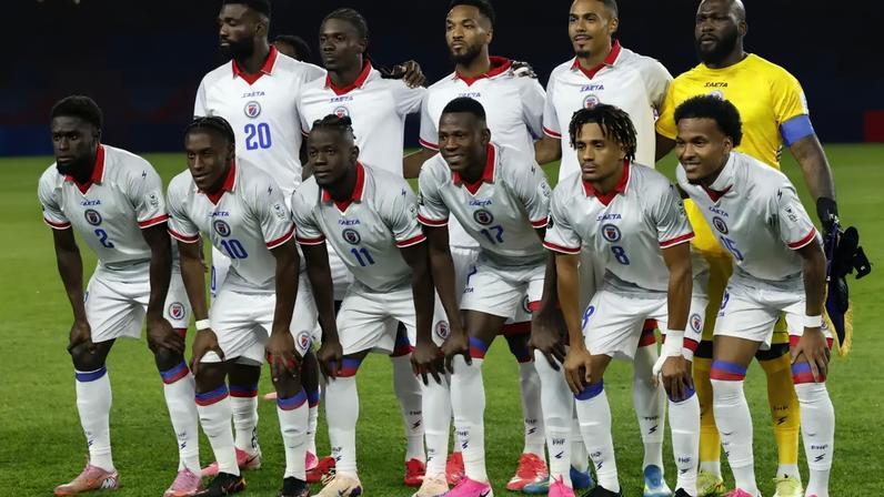 Seleção do Haiti antes da estreia na Copa do Mundo de 2026