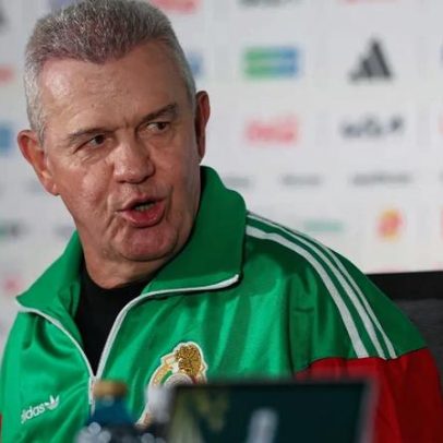 Técnico mexicano fica sem resposta após pergunta de repórter coreana