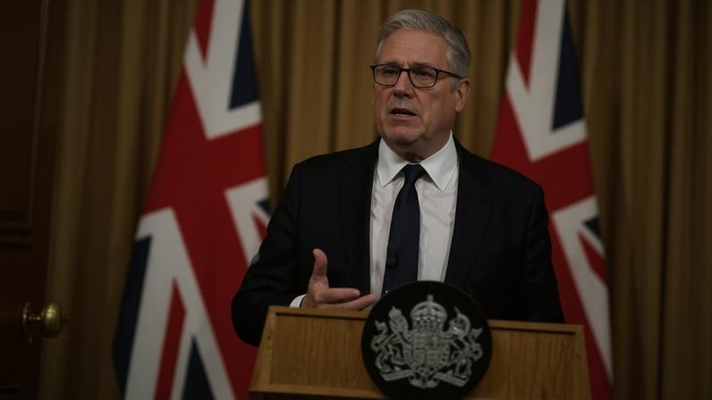 LONDON, ENGLAND - JUNE 15: Britain's Prime Minister Keir Starmer attends a press conference to announce government action to protect children online, at Downing Street on June 15, 2026 in London, England. (Photo by Carlos Jasso - WPA Pool/Getty Images)