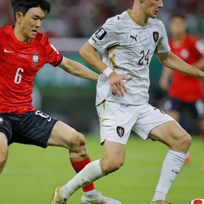 Trio improvável comanda estreia da Coreia na Copa