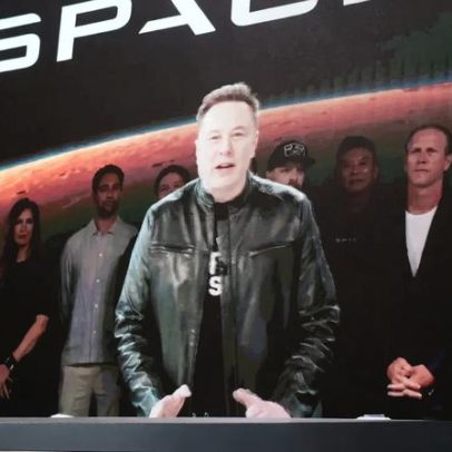 Elon Musk torna-se o primeiro trilionário após IPO da SpaceX em Wall Street