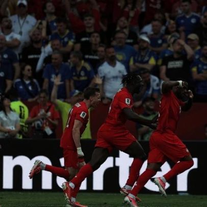 Canadá busca empate com Bósnia e soma seu primeiro ponto em Copas