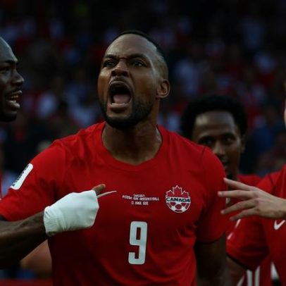 Canadá conquista seu primeiro ponto na Copa do Mundo com empate contra a Bósnia