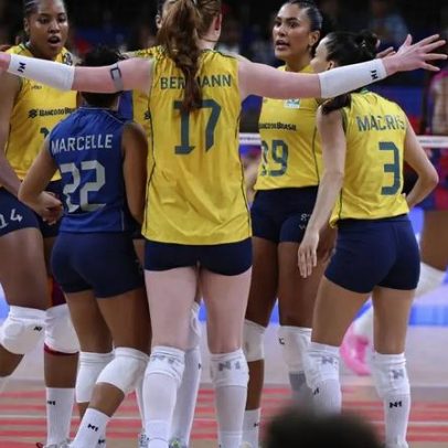 Seleção brasileira feminina de vôlei segue invicta na VNL e encara adversários difíceis