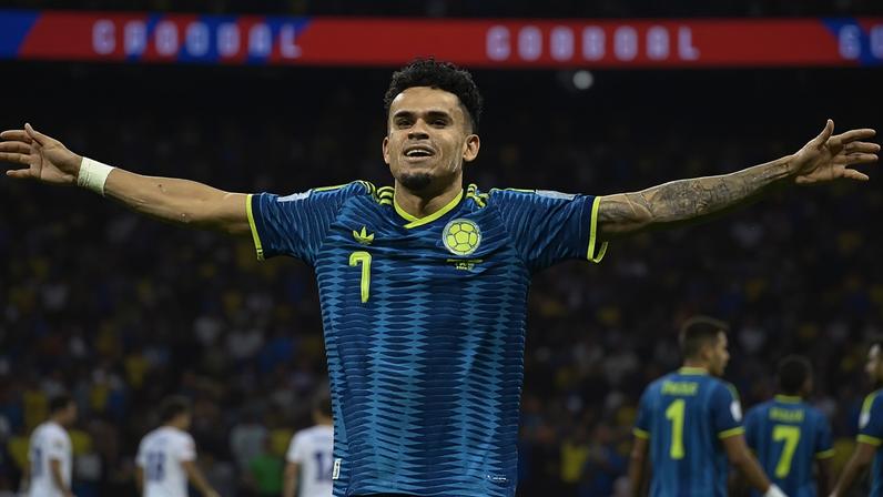 Luis Diaz celebrates his goal against Uzbekistan