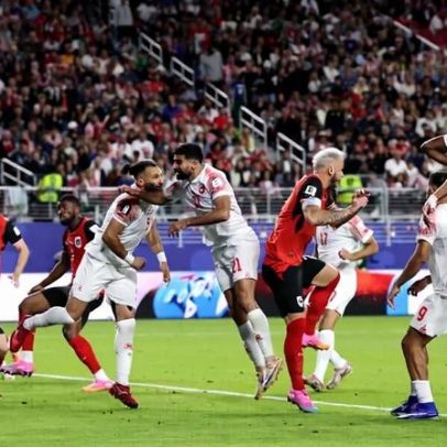 Jordânia perde para a Áustria, estreantes na Copa mostram competitividade