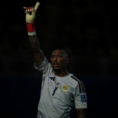 Eloy Room faz história e bate recorde de defesas na Copa do Mundo