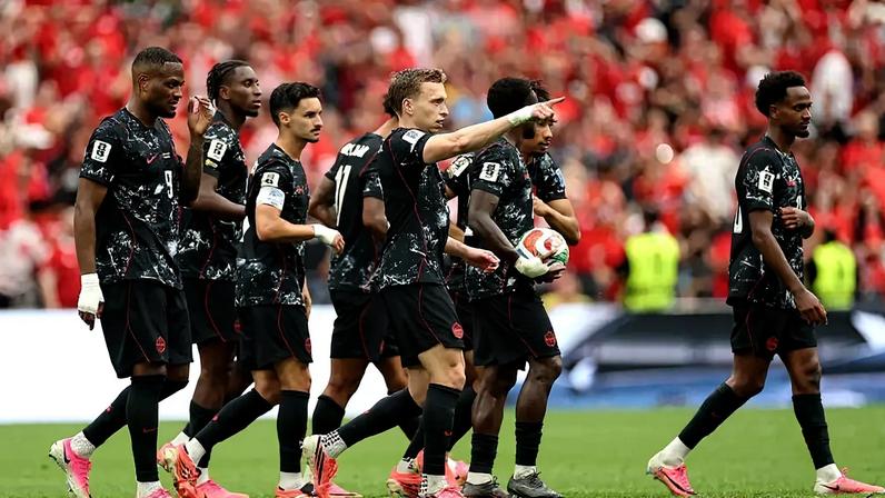 Vitória contra o Qatar foi a primeira da seleção canadense em Copas (Sarah Stier - FIFA/Getty Images)
