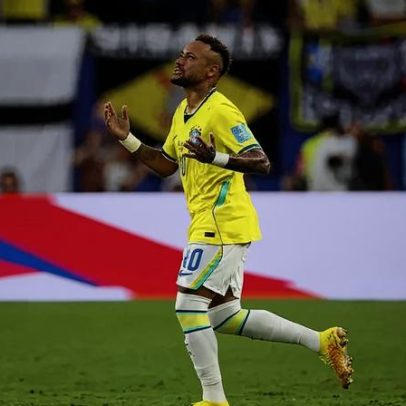 Neymar retorna à seleção e faz estreia na Copa