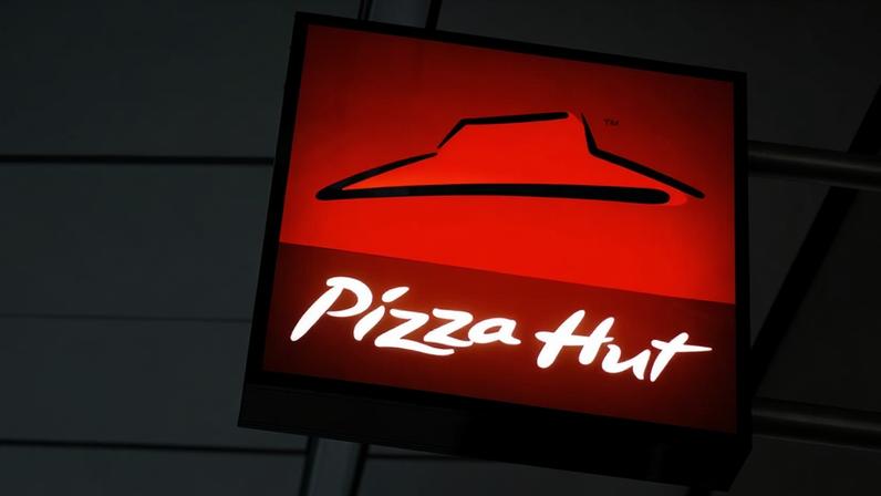 Yum! vende Pizza Hut por US$ 2,7 bi, livrando-se de uma marca cansada