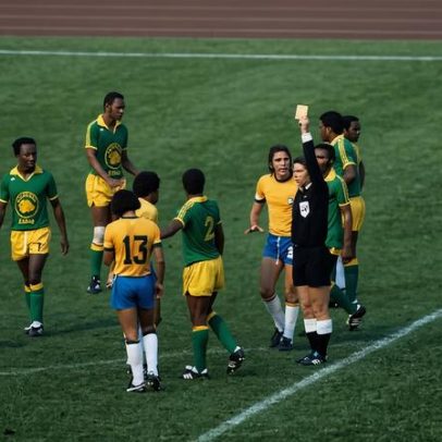 Quando a RD Congo era Zaire, ditadura freou cobrança de falta de Rivelino