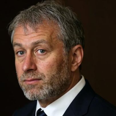 Motivo da reunião entre Zelensky e ex-dono russo do Chelsea é explicado