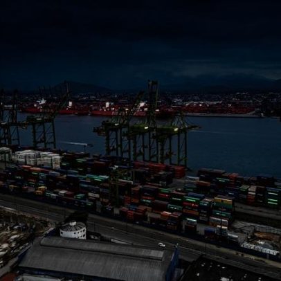 Abu Dhabi Ports paga US$835 milhões por terminais em Santos e Itaqui