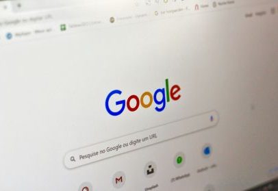 Google mantém proibição de anúncios políticos nas eleições de 2026