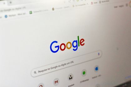Página inicial do Google; ferramenta de tradução é usada por 1 bilhão de pessoas no mundo