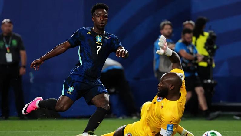 Vini Jr. marcou o terceiro gol na vitória do Brasil por 3 a 0 sobre o Haiti