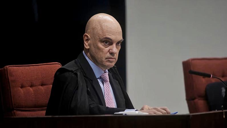 Moraes reafirmou a competência da Corte para julgar o caso e validou as provas