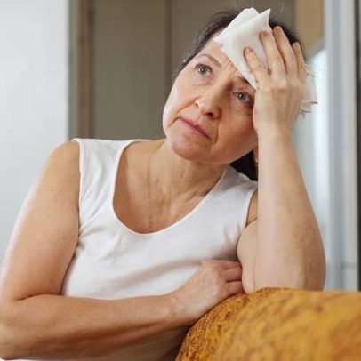 Mudanças emocionais na menopausa nem sempre são causadas por hormônios