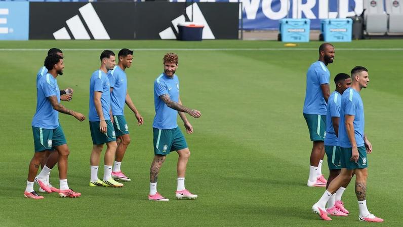 Seleção brasileira irá enfrentar a Austrália em amistoso após a Copa, diz Federação Australiana.