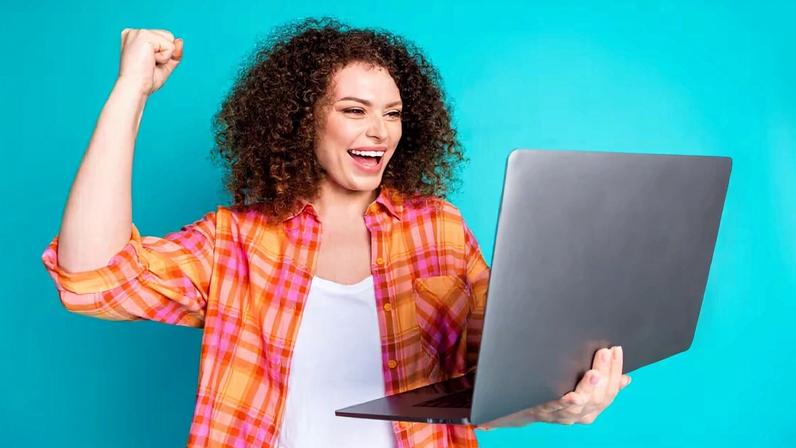 Graduação acelerada ganha força entre adultos, segundo estudo