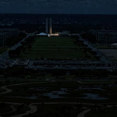 Distrito Federal terá ponto facultativo na segunda, dia de jogo do Brasil
