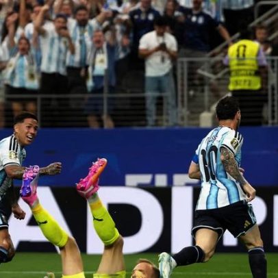 Messi quebra recorde e Argentina se classifica em duelo com Áustria