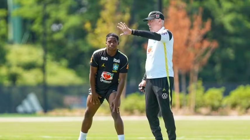 Endrick e Ancelotti. Até os jogadores torcem para o garoto ser titular contra o Haiti