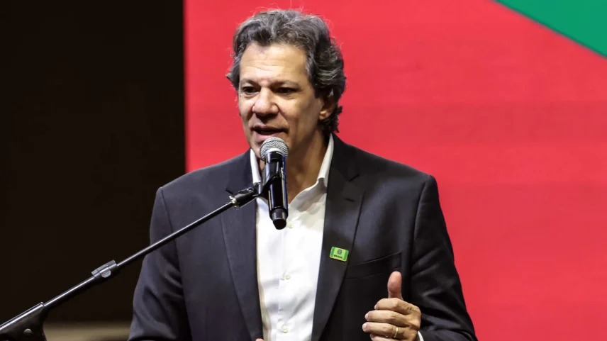 Petistas não têm compromisso com a verdade, mas Haddad podia pegar leve nas mentiras sobre a Argentina de Milei. (Foto: Paulo Pinto/Agência Brasil)