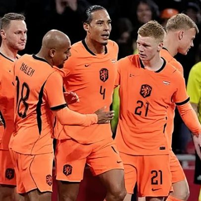 Holanda faz marca inédita na estreia da Copa e rompe tradição