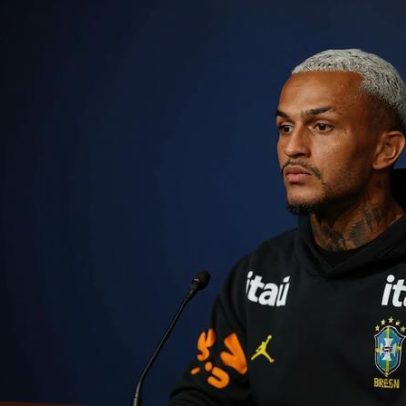 Ancelotti avalia opções caso Wesley fique fora da Copa