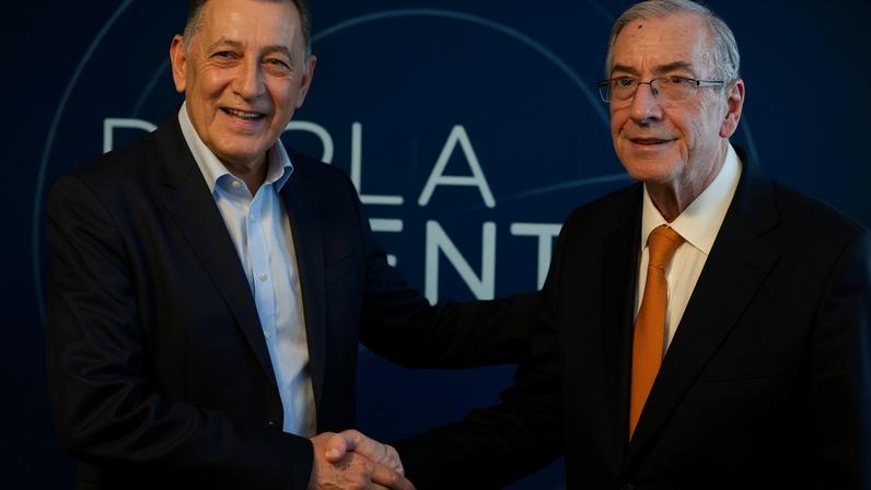 Os ex-presidentes da Câmara dos Deputados, Eduardo Cunha (Republicanos-MG) e João Paulo Cunha (PT-SP) durante almoço com empresários promovido pela Esfera Brasil nessa quarta-feira (10. jun). No encontro, eles debateram sobre eleições e projetos que tramitam no Congresso Nacional.