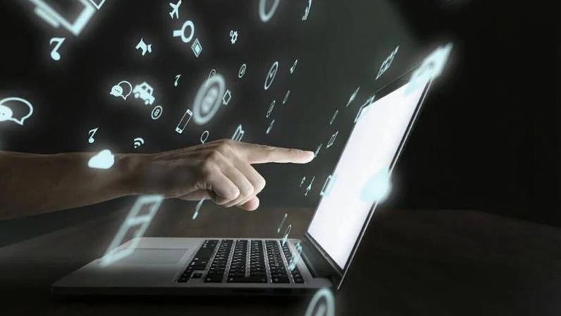 Governo chinês emite alerta sobre espionagem em anúncios online
